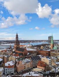 File:Riga oldtown.jpg - Wikipedia