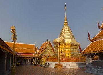 File:Wat Phra That Doi Suthep - Chiang ...