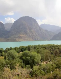 File:Iskander-kul, Tajikistan.JPG ...