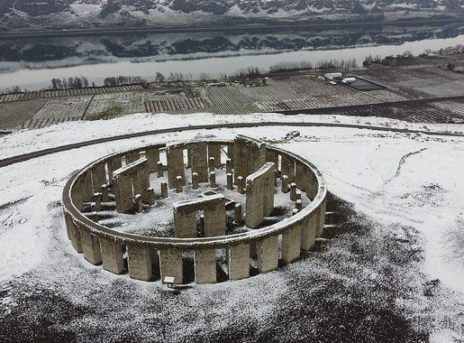 File:Maryhill Stonehenge wide aerial.jpg - Wikimedia Commons