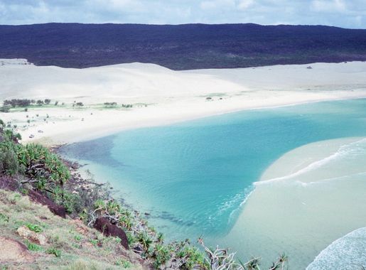 File:Beach and sand dunes, Indian Head, K'gari (Fraser Island) 1990  QUT-457.jpg - Wikimedia Commons