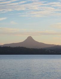 Fichier:Mont Choungui.jpg — Wikipédia