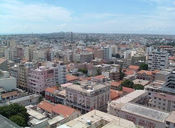 File:Dakar - Panorama urbain.jpg ...
